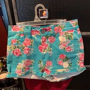 Floral High waisted shorts